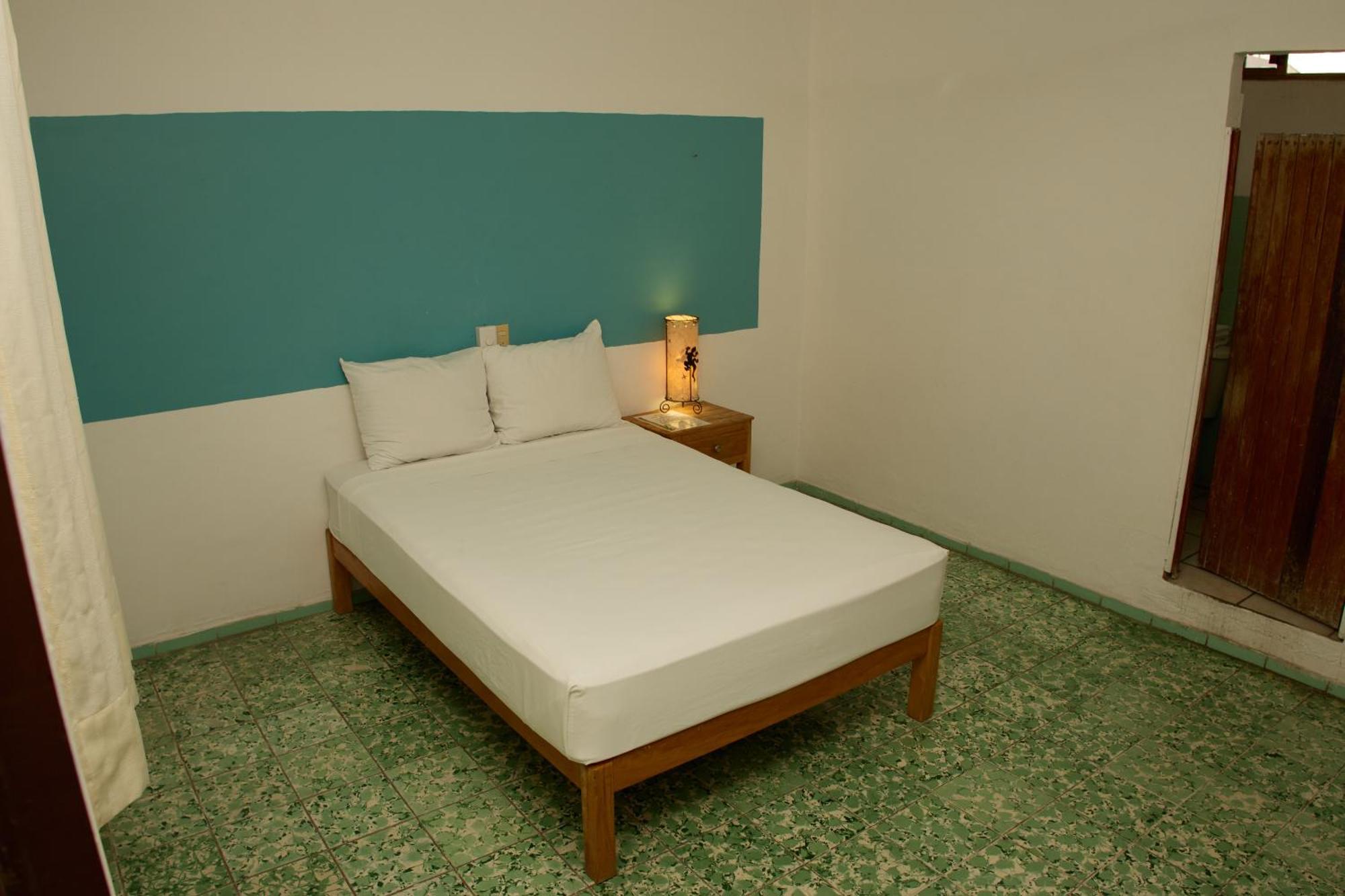 Hotel San Lorenzo Barra de Navidad Luaran gambar