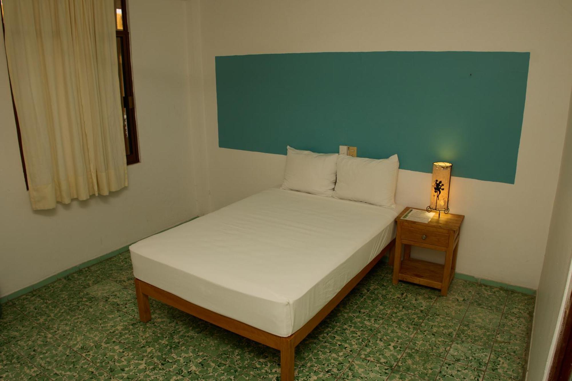 Hotel San Lorenzo Barra de Navidad Luaran gambar