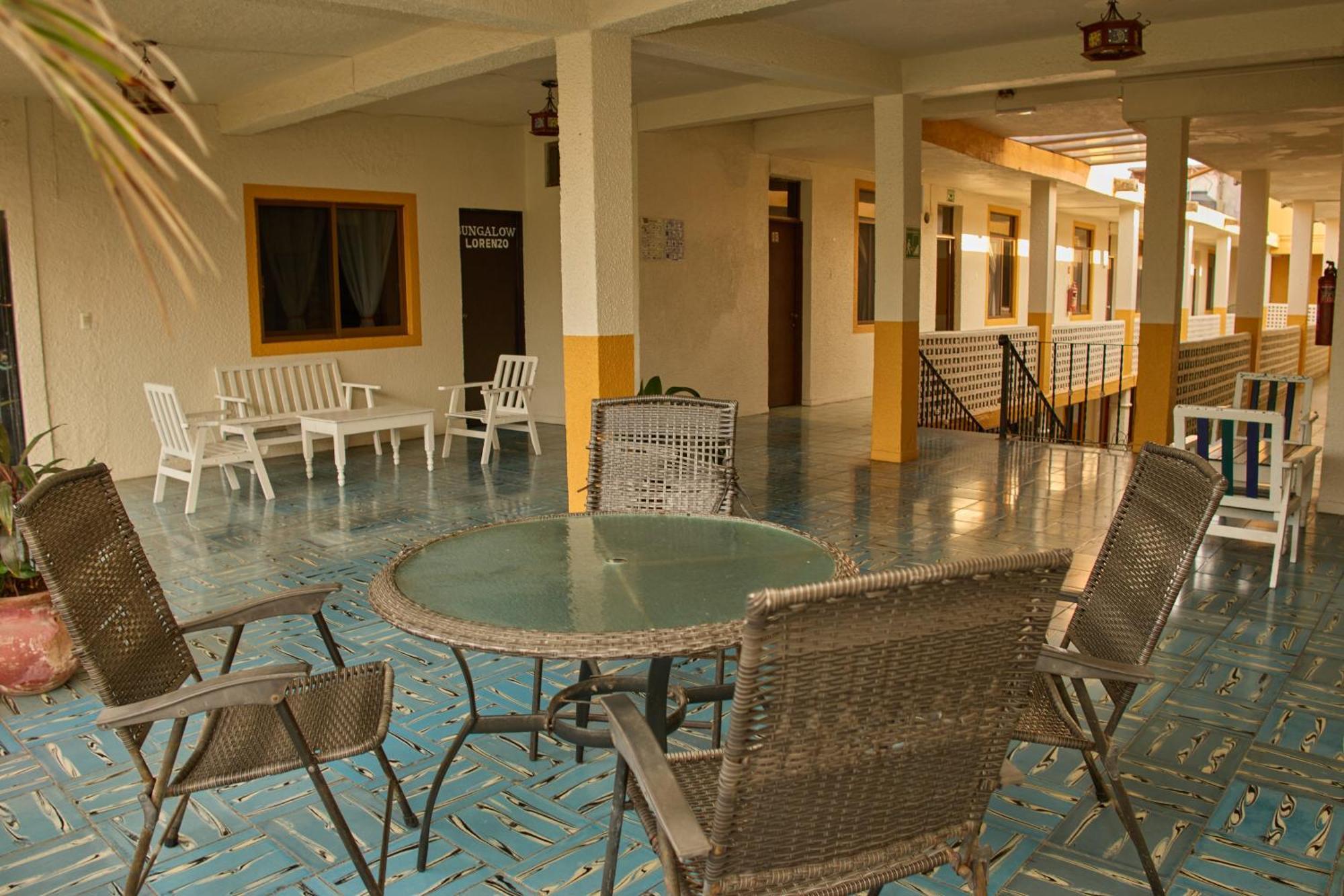 Hotel San Lorenzo Barra de Navidad Luaran gambar