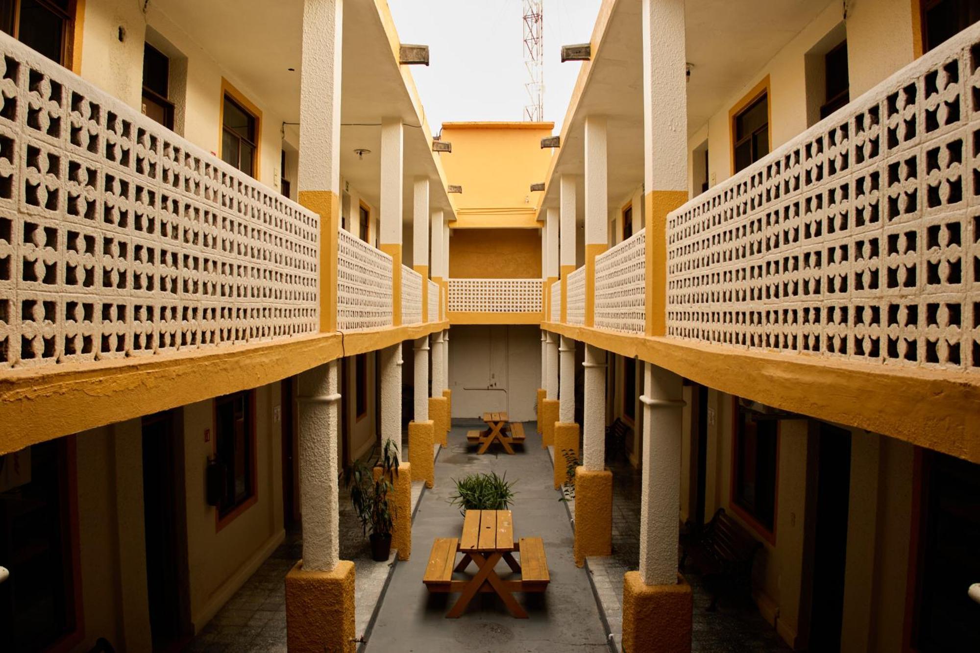 Hotel San Lorenzo Barra de Navidad Luaran gambar