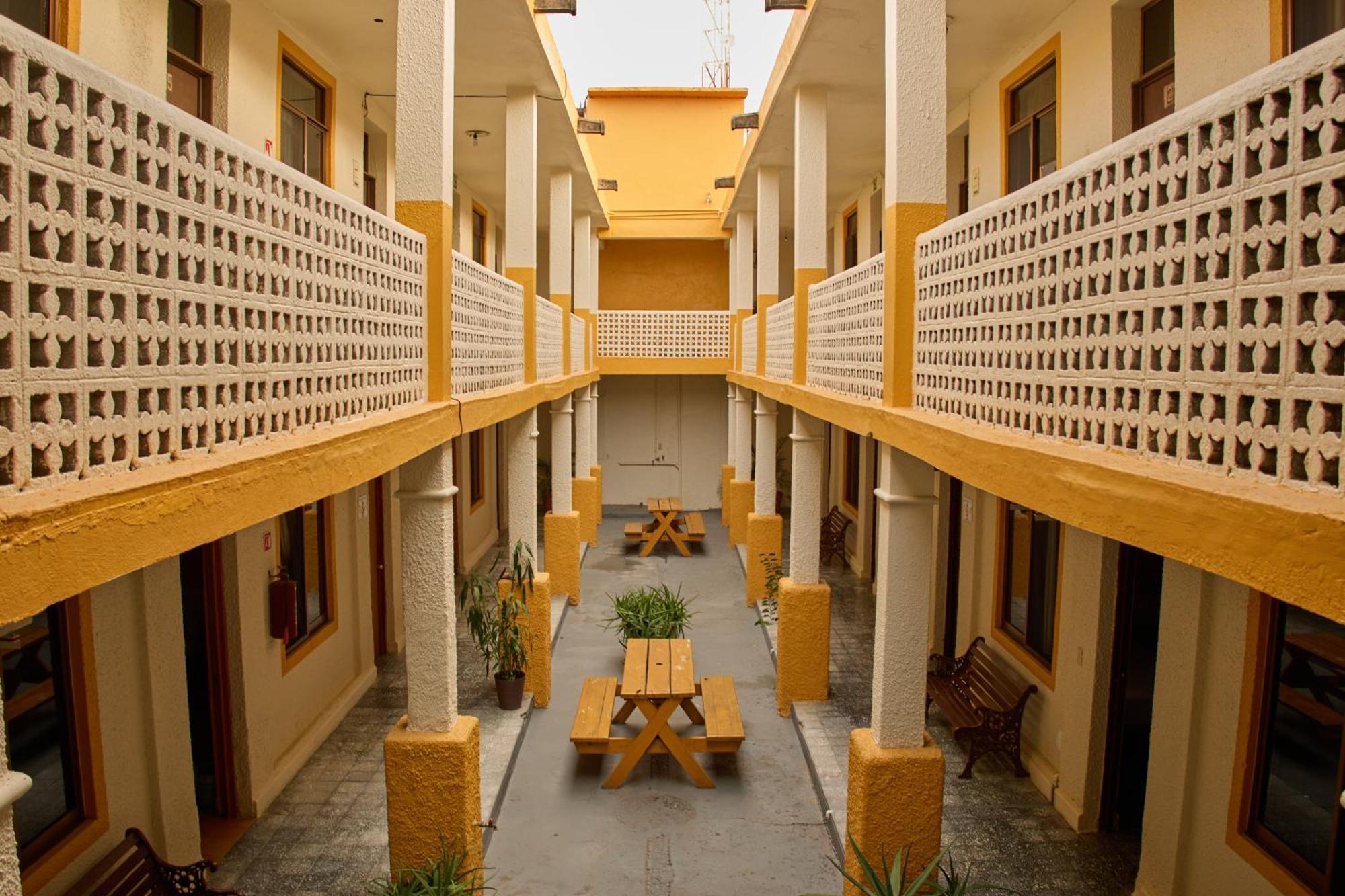 Hotel San Lorenzo Barra de Navidad Luaran gambar