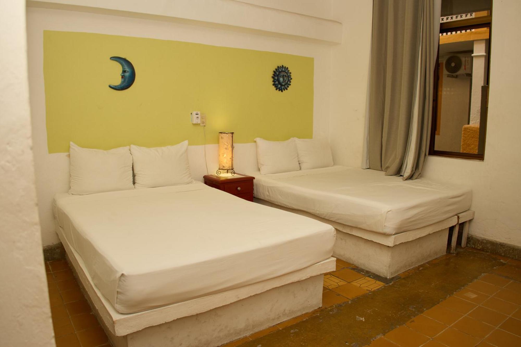 Hotel San Lorenzo Barra de Navidad Luaran gambar