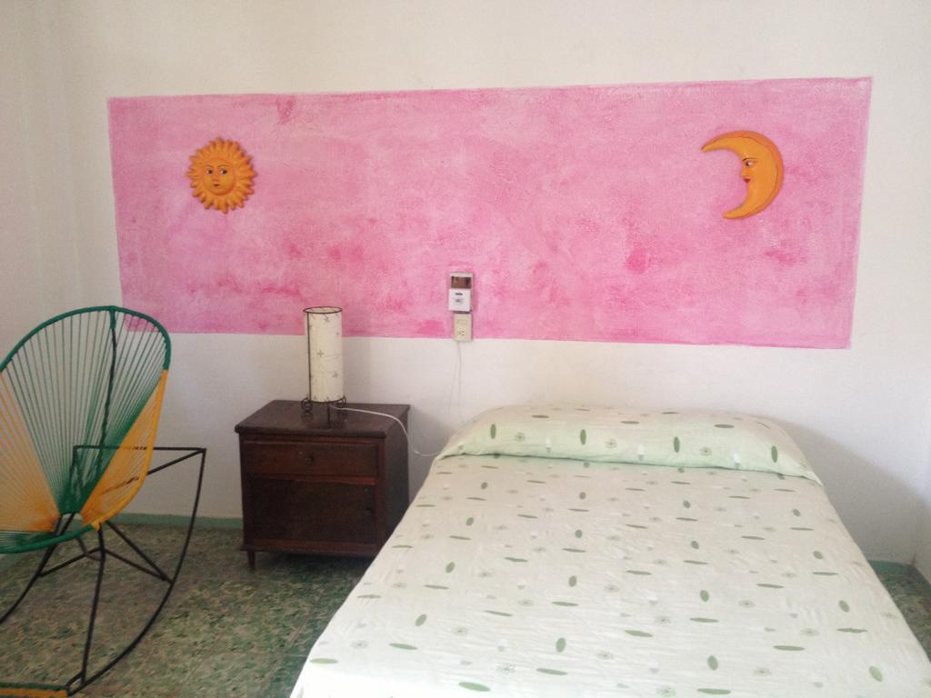 Hotel San Lorenzo Barra de Navidad Bilik gambar