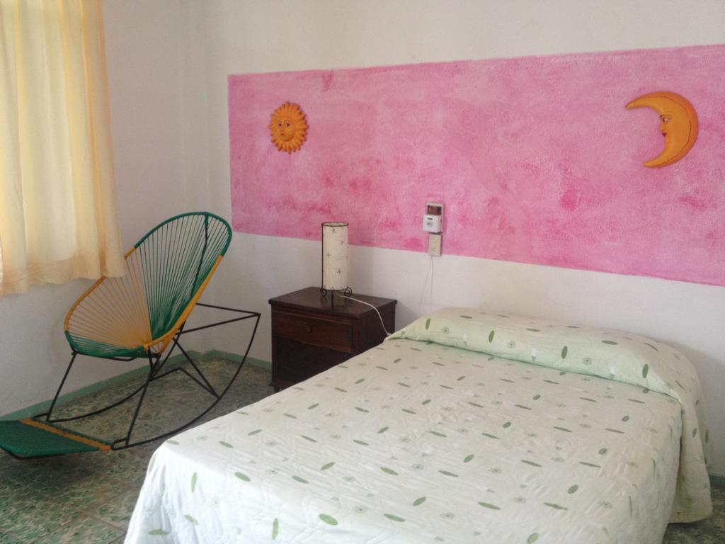 Hotel San Lorenzo Barra de Navidad Bilik gambar