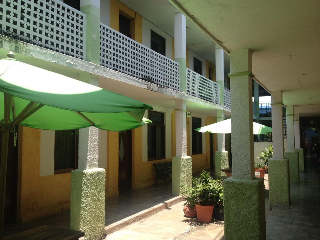 Hotel San Lorenzo Barra de Navidad Luaran gambar