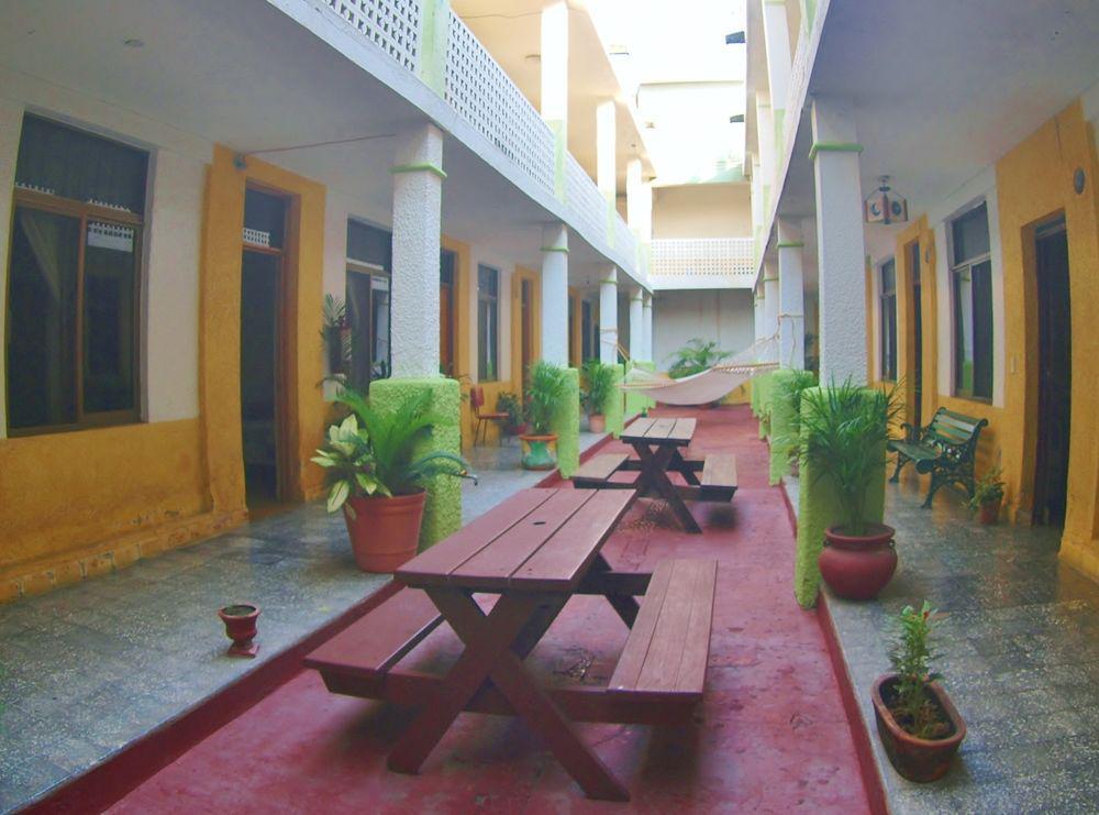 Hotel San Lorenzo Barra de Navidad Luaran gambar