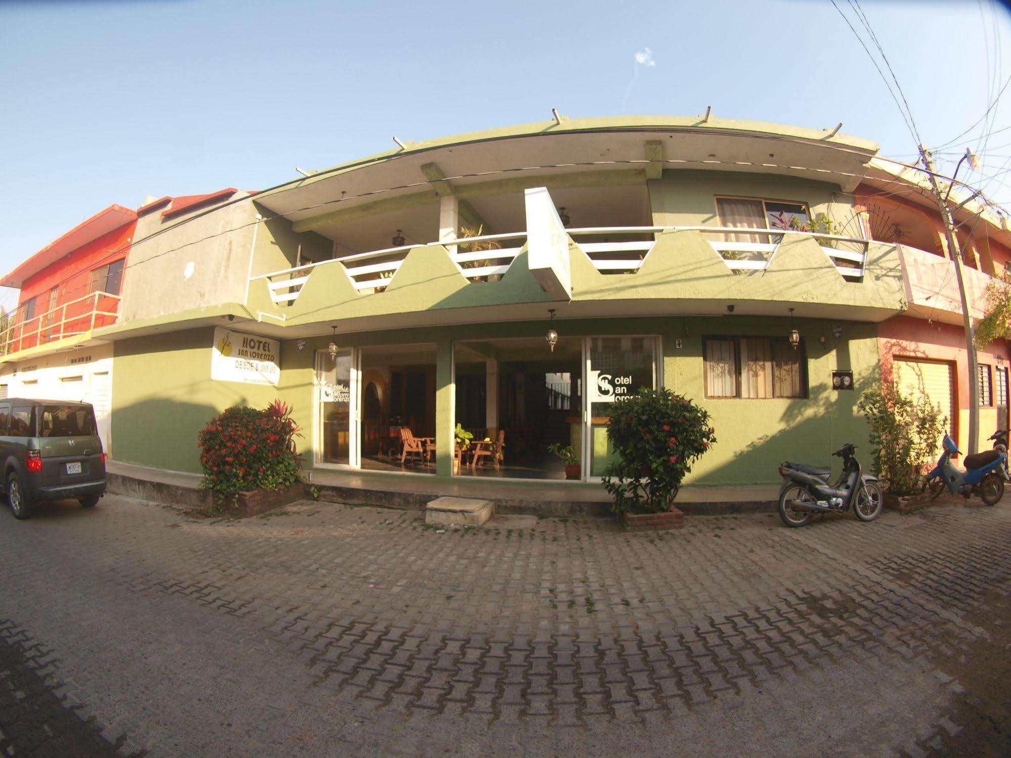 Hotel San Lorenzo Barra de Navidad Luaran gambar